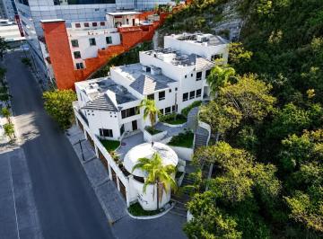 1 · Townhouse en Venta en Vista Hermosa, Monterrey, Nl.