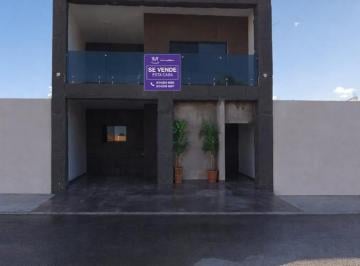 Casa · 184m² · 5 Recámaras · 1 Estacionamiento · Casa en Venta Fracc. Los Alamos