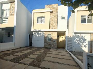 Casa · 140m² · 3 Recámaras · 2 Estacionamientos · Casa en Almar Residencial