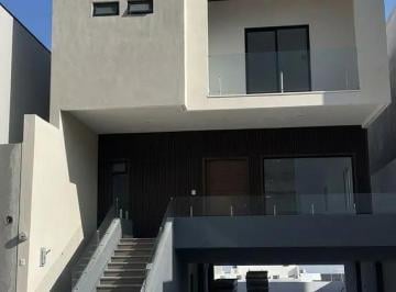 1 · Casa en Venta en Dominio Cumbres