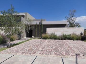Casa de 3 habitaciones, León · Se Vende Casa en La Campiña Francesa (Modelo: Marsella)