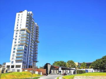 Departamento · 194m² · 3 Recámaras · 3 Estacionamientos · Departamento 5141 en Renta en West Point.