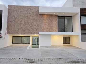 Casa de 4 habitaciones, Querétaro · Casa en Venta en Juriquilla