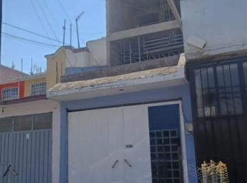 Casa de 4 habitaciones, Chicoloapan · Casa en Venta, Real de San Vicente Ll Chicoloapan, Estado de México.