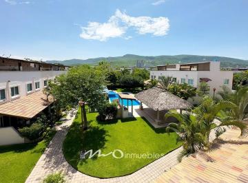 Casa en condominio de 3 habitaciones, Emiliano Zapata · Casa en Venta en Fraccionamiento Tulipanes en San José de Las Cumbres, Morelos