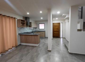 Casa de 3 habitaciones, Tlajomulco de Zúñiga · Casa en Venta en Adamar, Gaelrias Santa Anita, Plazas Outlet, Punto Sur