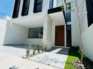 Casa de 3 habitaciones, León · Casa en Venta Fraccionamiento Punta del Este.