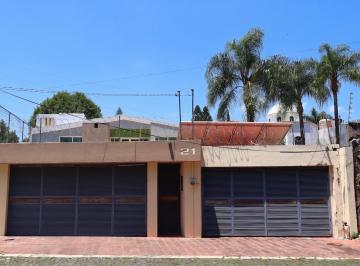 Casa · 150m² · 3 Recámaras · 1 Estacionamiento · Casa en Renta, Col Las Fuentes, Zapopan, Jalisco.