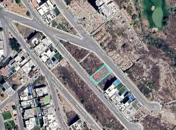 Terreno / Lote · 478m² · Terreno en Club de Golf La Loma