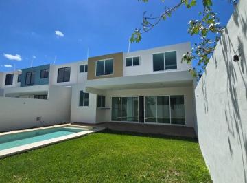 Casa en condominio de 4 habitaciones, Chicxulub Pueblo · Casa en Venta en Praderas del Mayab 4 Habitaciones