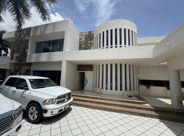 37016b74ce074890811cb2db7e8351e06ad204e587198a670a6647fb3adfe161 · En Venta Residencia Amueblada en Montecristo