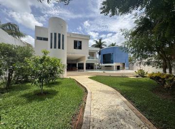 bf03258ef689132bf6a658f71bd754b1f8e3aed23dc3da0fa36dee79ec15a757 · En Venta Residencia Amueblada en Montecristo