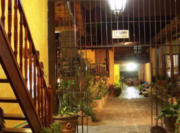 Edificio , Tapalpa · Hotel Venta Tapalpa Cerca del Centro con Estacionamiento Propio 1,500 m