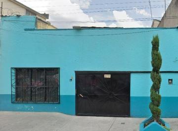 Casa de 3 habitaciones, Venustiano Carranza · ¡Gran Oportunidad! Casa de Remate en Venustiano Carranza