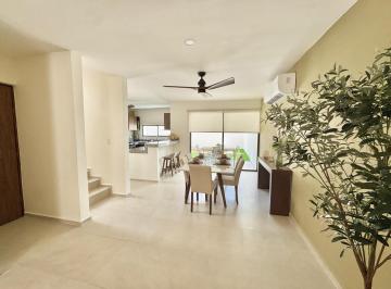 Casa · 126m² · 2 Recámaras · 2 Estacionamientos · Casas Venta Cholul, Mérida
