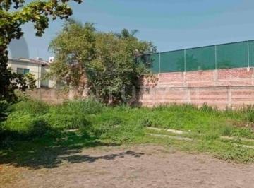 Terreno / Lote · 394m² · Terreno en Esquina Fracc. Lomas Verdes