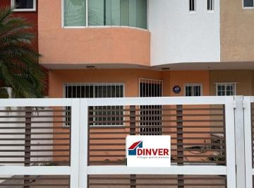 Casa de 3 habitaciones, Boca del Río · Casa en Renta - Tampiquera