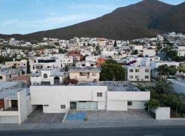 1 · Venta de Local Comercial en Contry La Silla