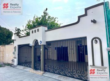 Casa · 30m² · 3 Recámaras · 2 Estacionamientos · Casa en Renta en Colonia Chapultepec, San Nicolas de Los Garza, Buevo León