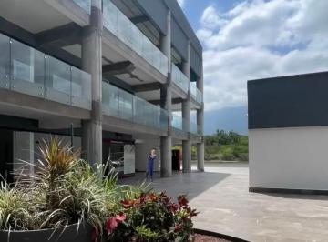 1 · Local Comercial en Renta en Carreteta Nacional
