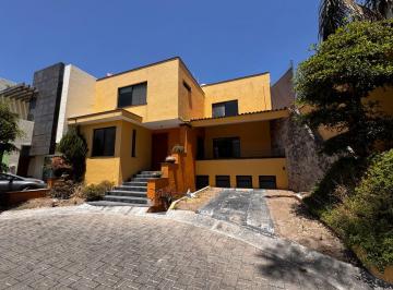 Casa en condominio de 3 habitaciones, Zapopan · Casa en Renta en Vista del Tule 2 - Virreyes