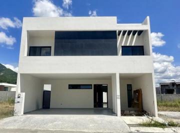 1 · Casa en Venta en Monterrey, Zona La Herradura