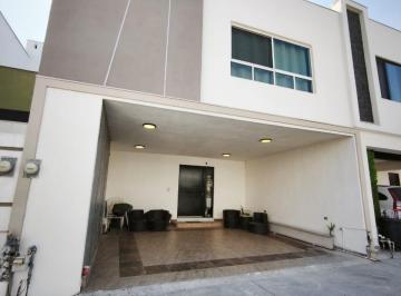 Casa de 3 habitaciones, Guadalupe · Guadalupe, Fraccionamiento Maya
