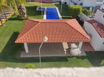 Departamento · 90m² · 2 Recámaras · 1 Estacionamiento · Departamento en Renta Dentro de Una Privada Exclusiva, en Ixtapan de La Sal, Edo. de México.