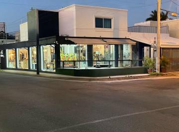 Casa · 310m² · Amplia Propiedad en Venta Uso Comercial o Habitacion en Monterreal (Fvc - 2791)