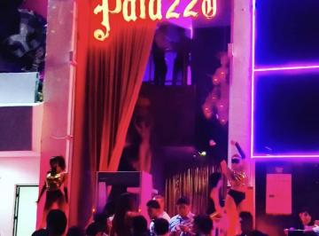 Edificio · 1056m² · Venta de Antro Icónico Junto a Coco Bong* en La C. 12: La Mejor Ubicación Nocturna Entre 5ª y 10