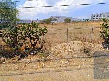Terreno / Lote · 6400m² · Terreno en Fraccionamiento El Campanario