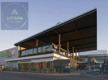 Local comercial · 373m² · Local en Jurica