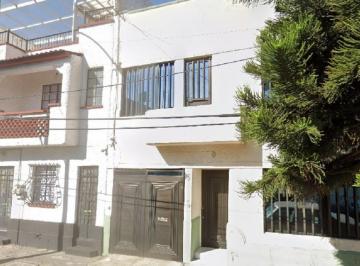 Casa de 4 habitaciones, Cuauhtémoc · Casa en Roma Sur, Cuauhtemoc, con Patio, Cerca de Centro Comercial, Hospital, Metro y Vias Rapidas