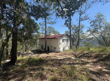 Casa de 1 habitación, Santiago · Cabaña en Venta en Ciénega de González con Vistas Panorámicas a La Sierra