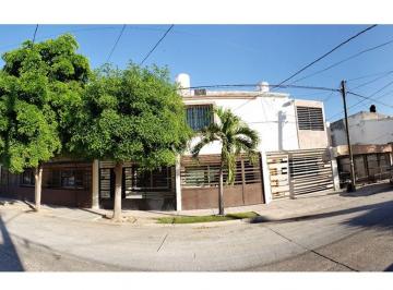 Casa de 2 habitaciones, Ahome · Casa en Venta, 2 Recámaras, Col. Scally, Los Mochis Sinaloa, $2’360,000