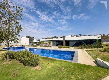 Terreno comercial · 194m² · Terreno en Coto Castaño, Valle Imperial #65