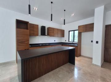 Casa de 3 habitaciones, Benito Juárez · Casa con 3 Recámaras de 120 m² en Venta en Residencial Cumbres