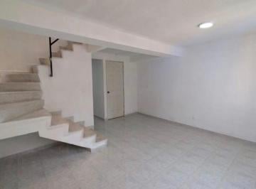Casa de 3 habitaciones, Ecatepec de Morelos · Casa en Venta en Av Independencia Fraccionamientos Las Americas