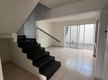 Casa de 3 habitaciones, Zapopan · Renta Casa Zona Real