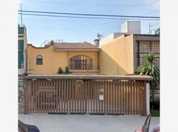Casa de 3 habitaciones, Benito Juárez · Vendo Casa 3 Recamaras 2 Baños en Peten #397 Vertiz Narvarte