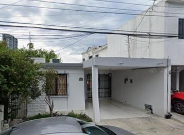 Casa de 3 habitaciones, Monterrey · Casa en Renta en Mas Palomas, Monterrey