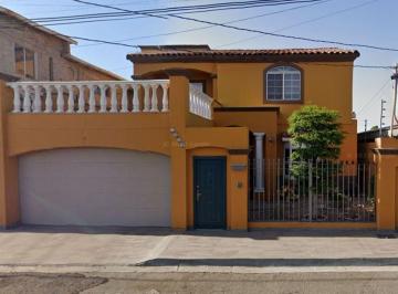 Casa de 4 habitaciones, Mexicali · Casa en Venta en Independencia, Mexicali.