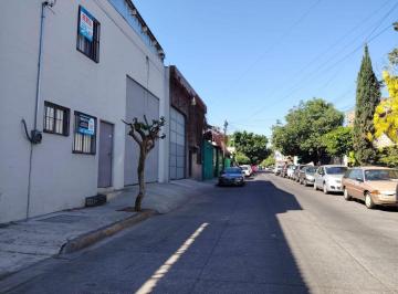 Bodega comercial , Guadalajara · Bodega en Renta 200 m Colón y Patria con Oficina Colonia Villa Guerrero
