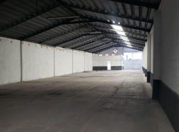 Bodega comercial · 826m² · Tienda / Local Comercial en Renta en Civac