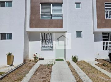 Casa en condominio · 120m² · 3 Recámaras · 2 Estacionamientos · Casa en Condominio en Condominio Reserva Quetzales
