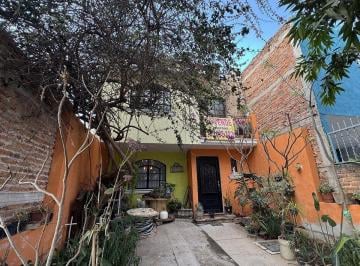 Casa de 3 habitaciones, Tonalá · Casa en Venta a Unos Minutos de La Zona Comercial de Tonalá
