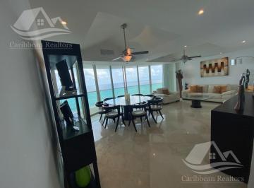 Departamento · 285m² · 4 Recámaras · 2 Estacionamientos · Departamento en Venta en Bay View Grand Zona Hotelera Cancun