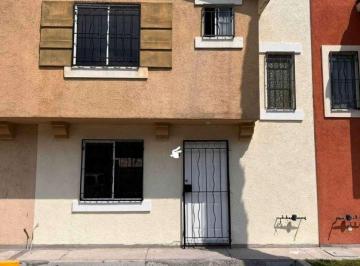 Casa de 3 habitaciones, Tecámac · Casa en Venta en Privada Auranza, Real Verona, Estado de México