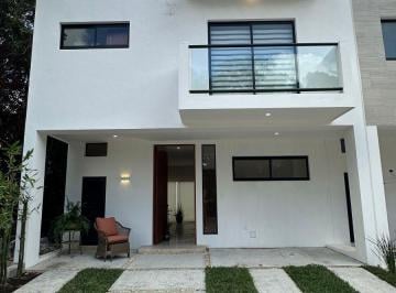 Casa de 3 habitaciones, Benito Juárez · En Venta Casa en Residencial Arbolada