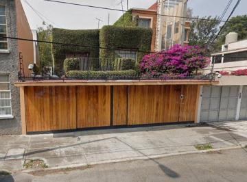 Casa de 3 habitaciones, Coyoacán · ¡Gran Oportunidad! Casa de Remate en Coyoacán
